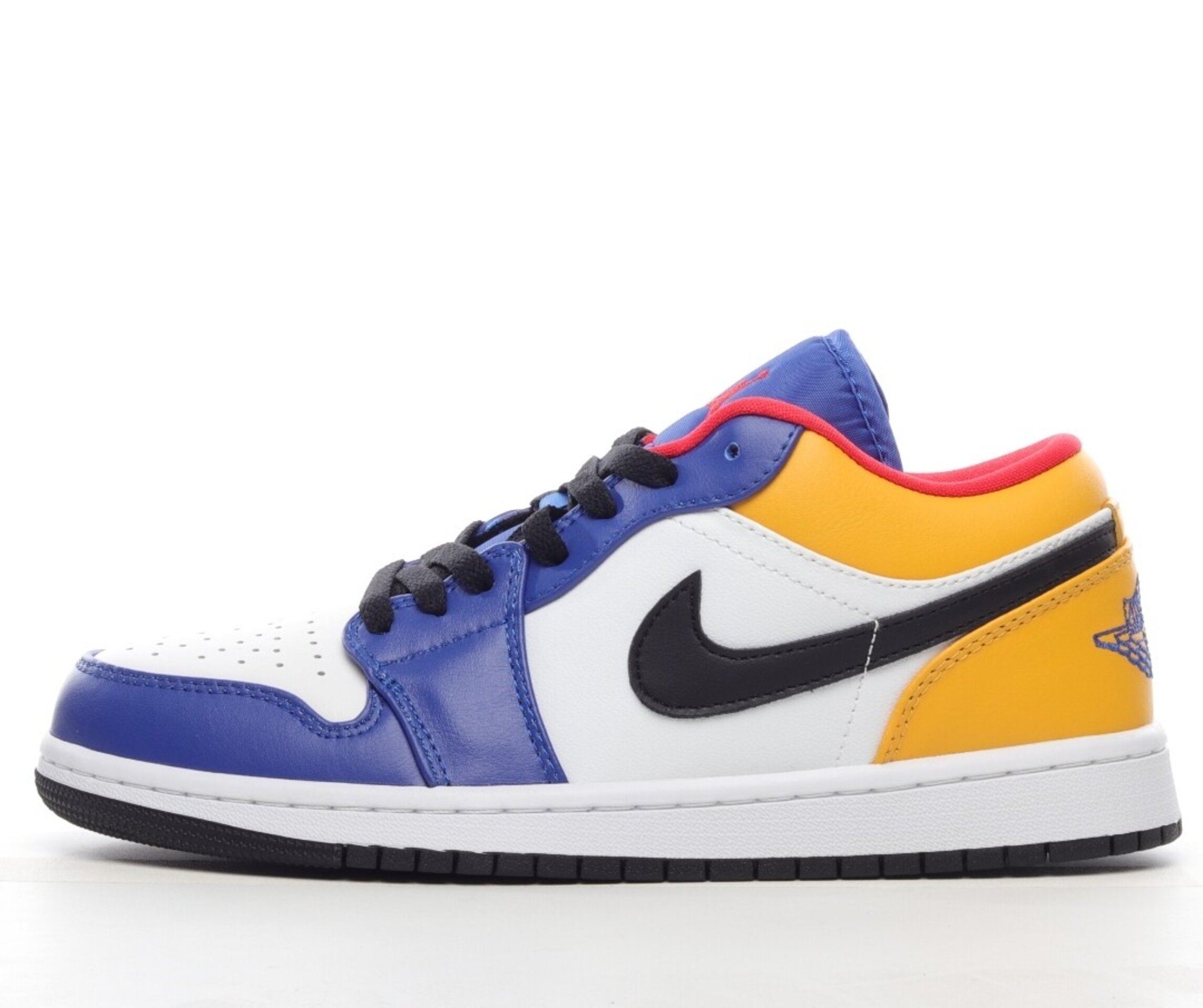 Jordan Low 1 - 3