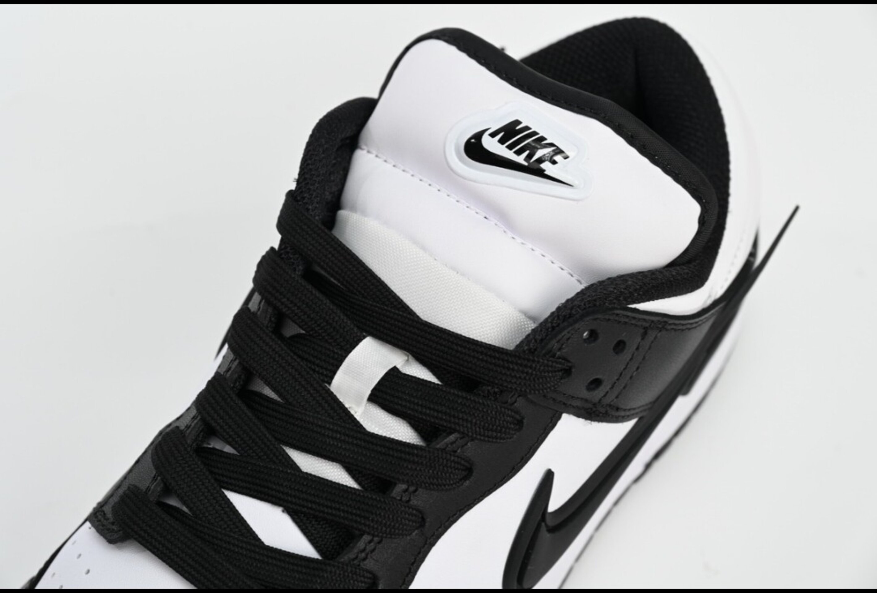 Nike Dunk Low Twist "Panda" - 4