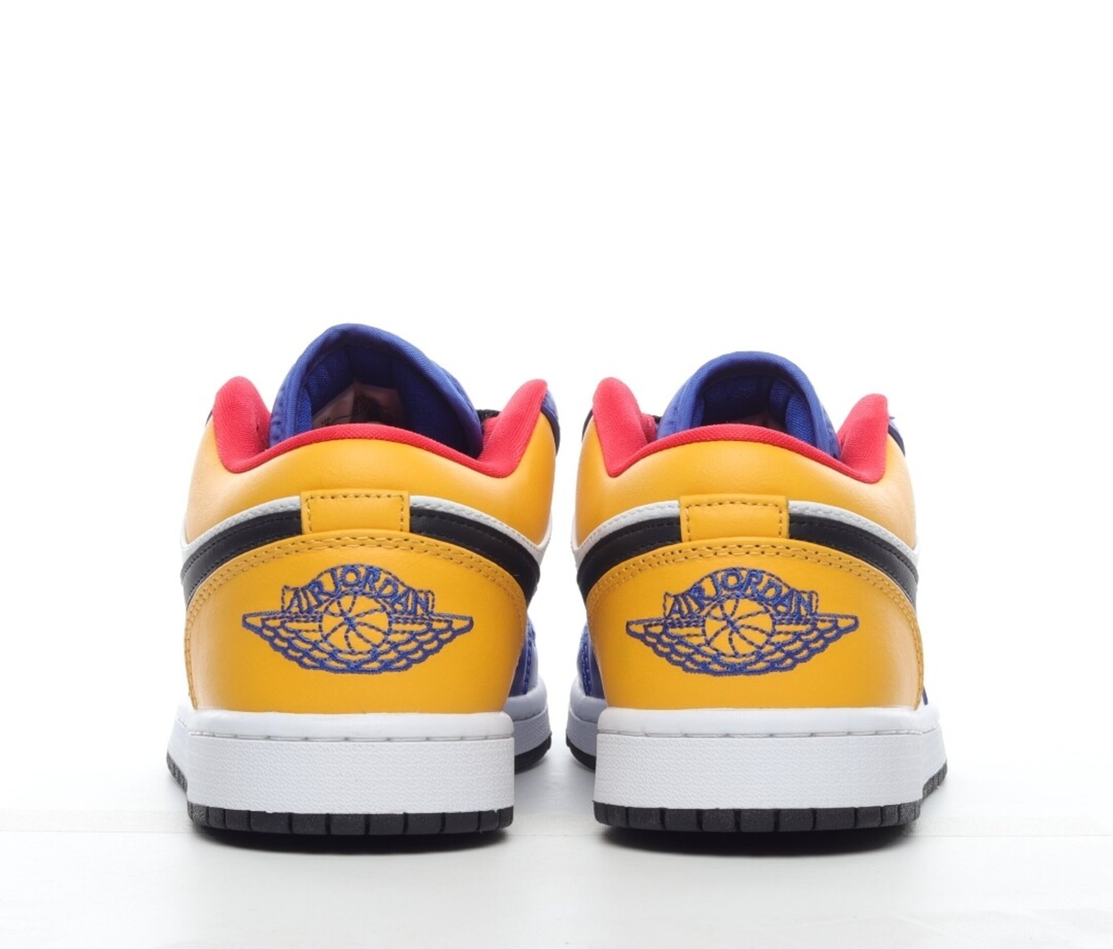 Jordan Low 1 - 4