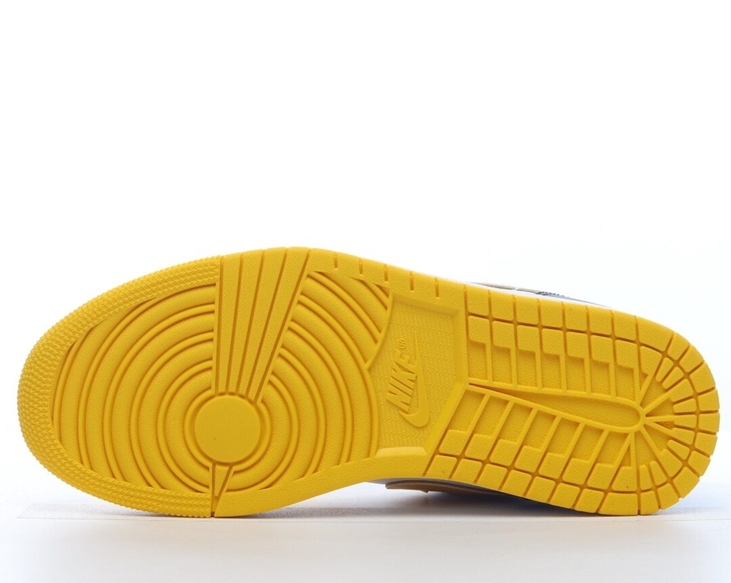 Air jordan 1 Low amarillas - 3