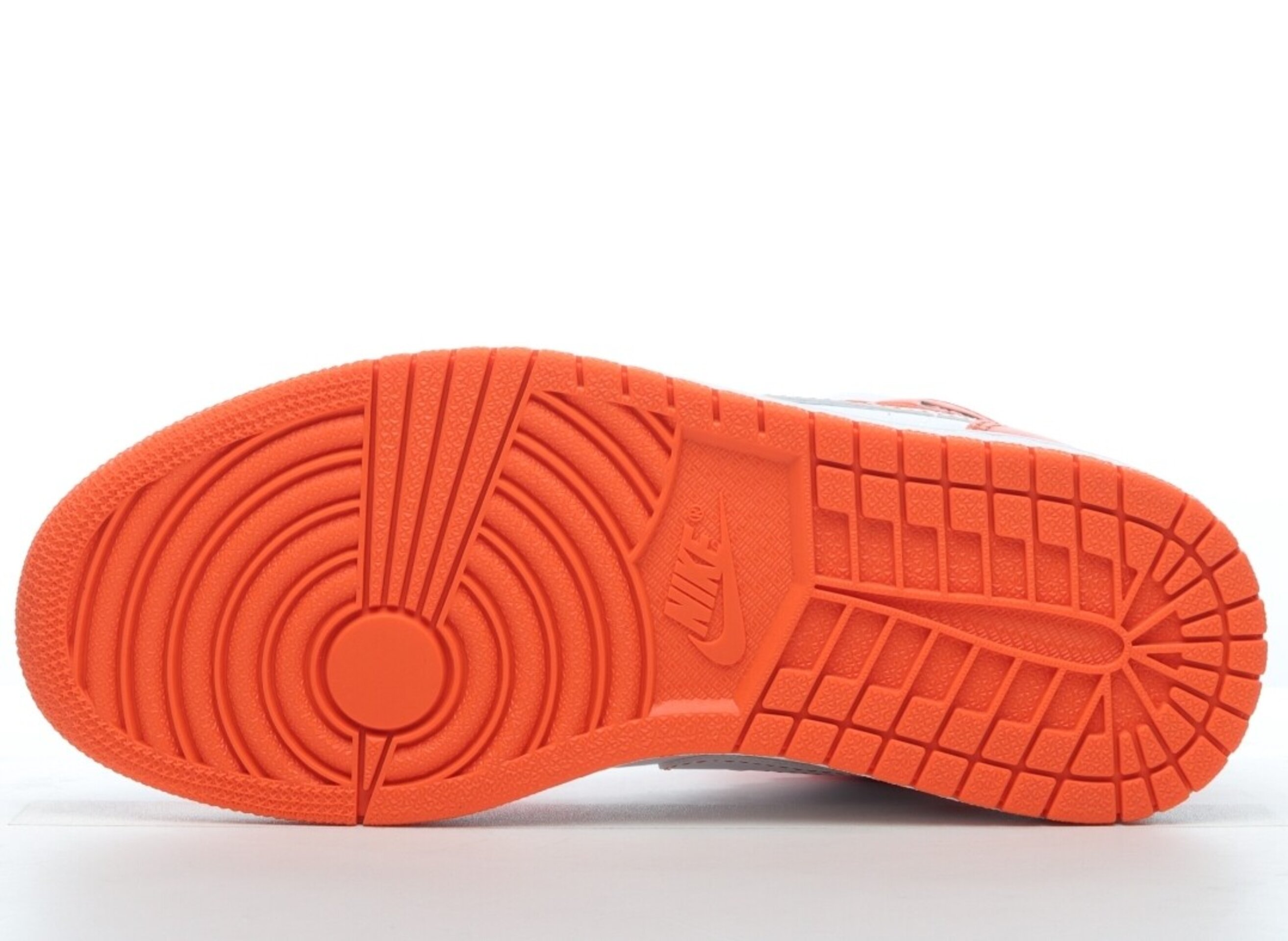 Air jordan 1 mid Naranja - 2